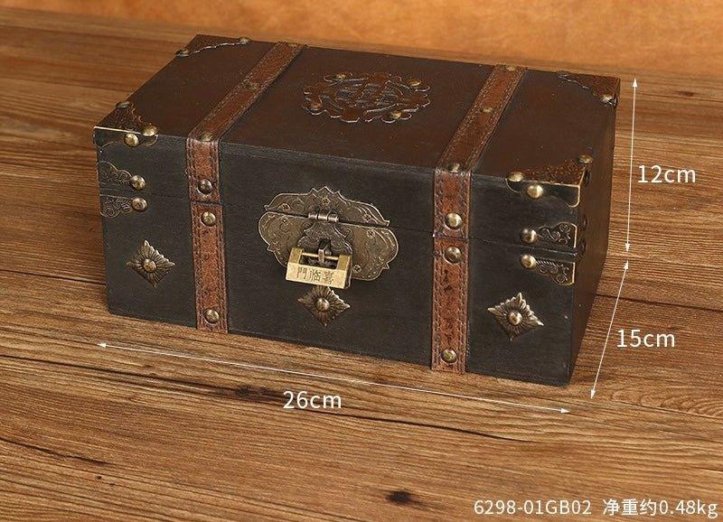 6029 Vintage wooden storage box - Memo Journals