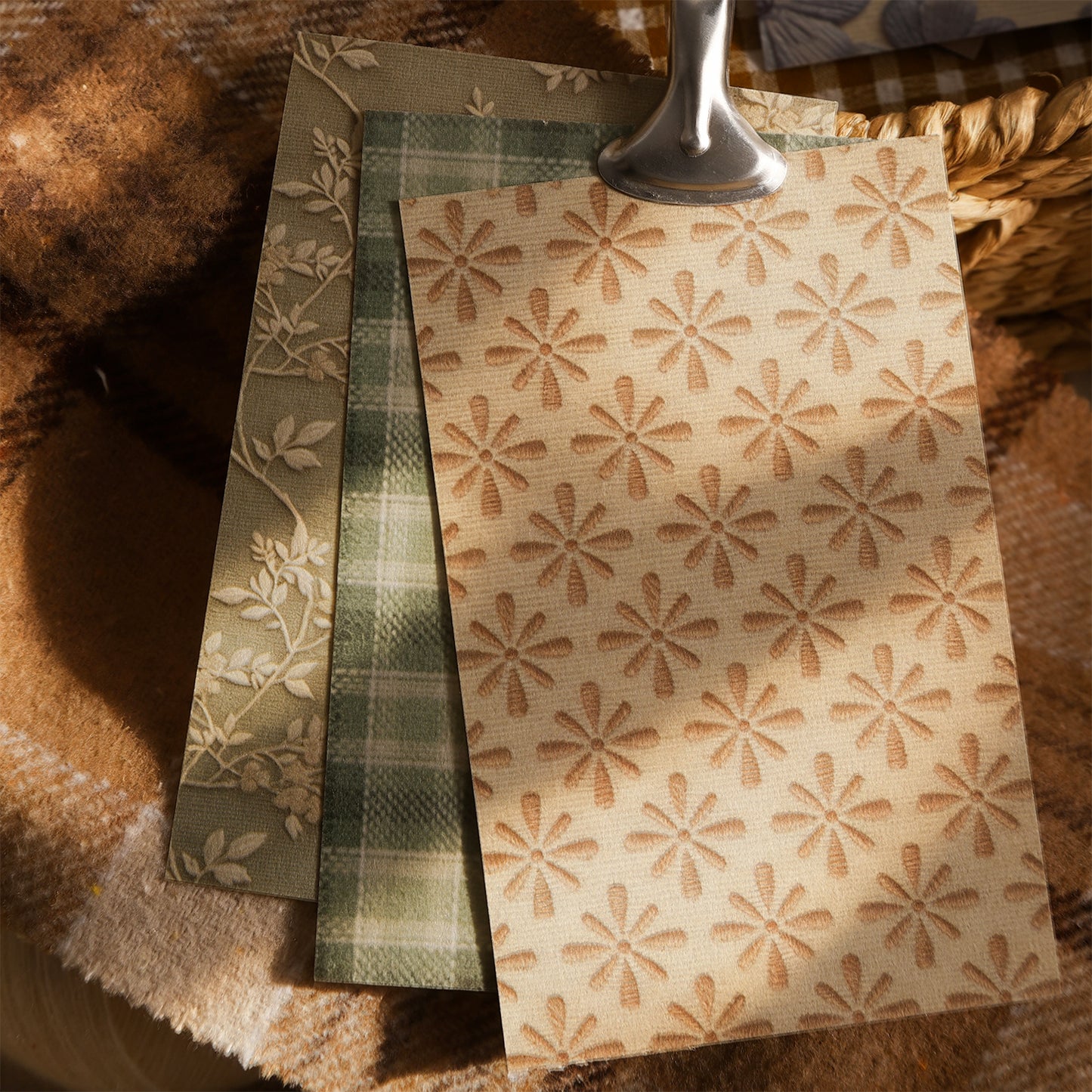 [2601-142] Vintage Fabric Texture Paper Pad – “Paper & Cloth” Embroidery Style (6 Designs 50 Sheets)