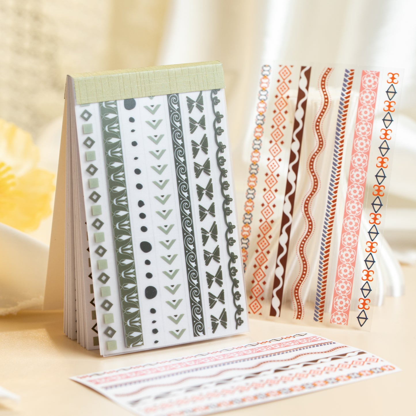 [2603-001] Themed Mixed Material Sticker Book 4 Styles