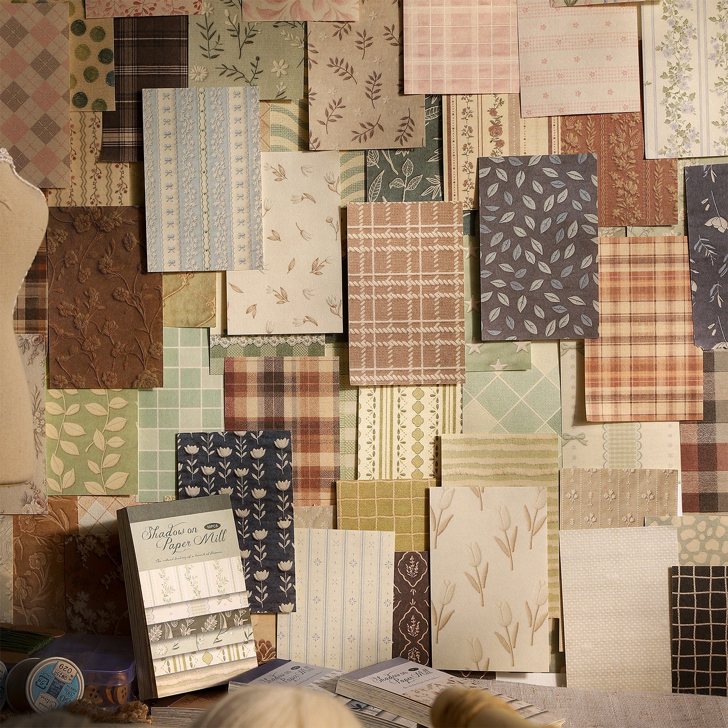 [2601-142] Vintage Fabric Texture Paper Pad – “Paper & Cloth” Embroidery Style (6 Designs 50 Sheets)