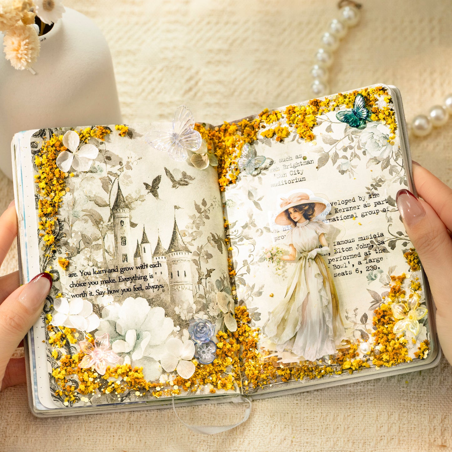 [2603-044] Floral Background Ephemera Book 6 Styles
