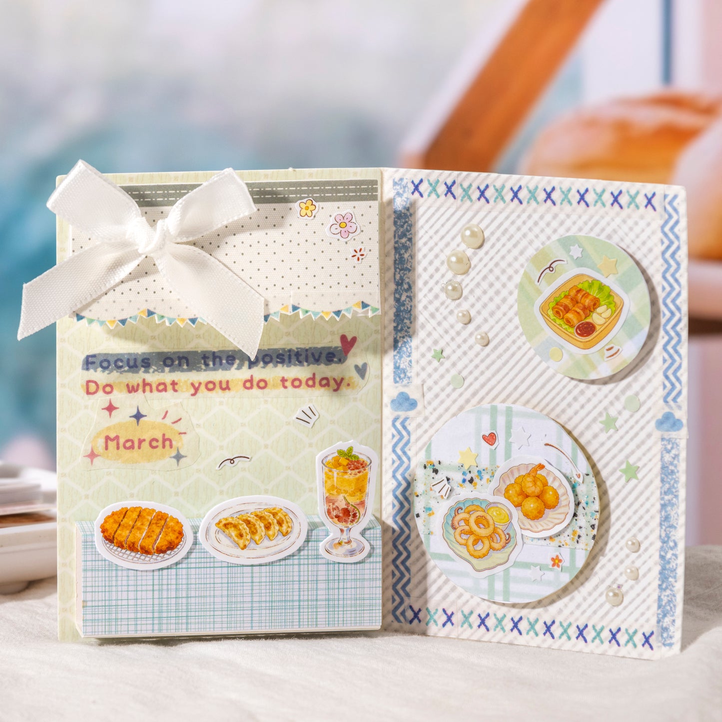 [2603-075] Food Die Cut Sticker Book 20 Sheets 4 Styles